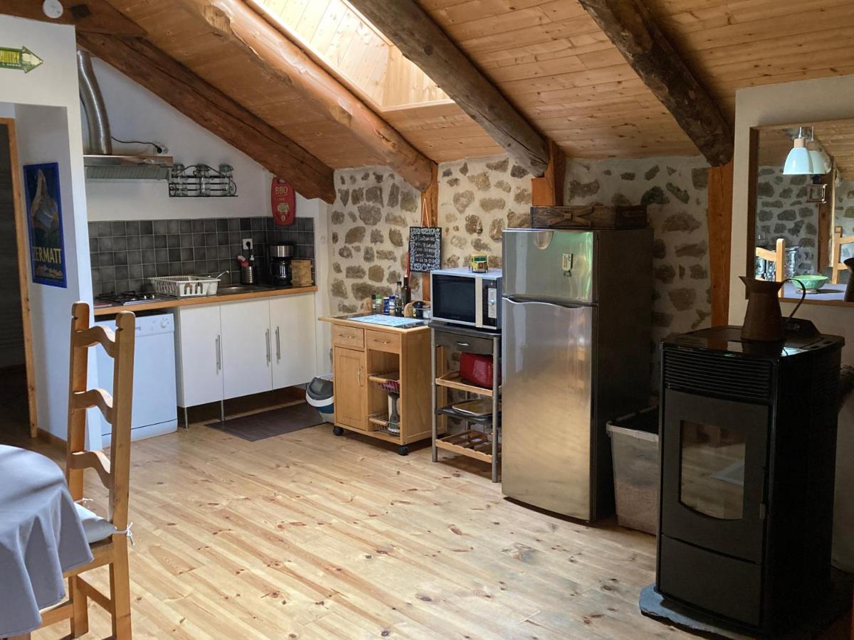 Appartement La Bonbonnière à Le Chambon-sur-Lignon Extérieur photo